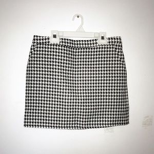 Forever21 Houndstooth mini skirt